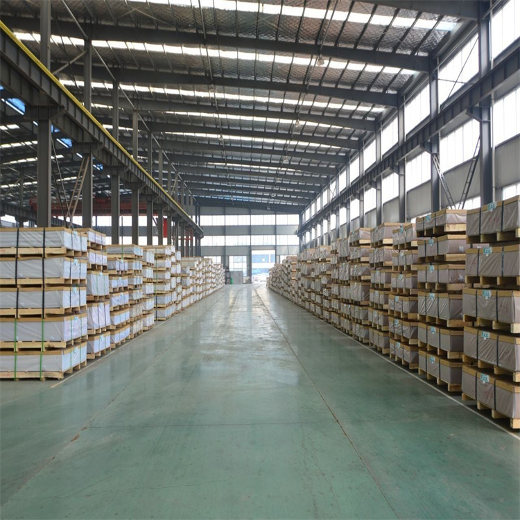 0.15mm alloy 3005 aluminum coil factory.jpg